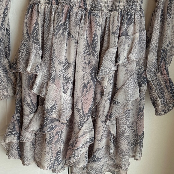 Snake Dress - Picture 3 of 8